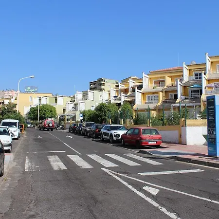 Apartman Orlando Torviscas Bajo *
